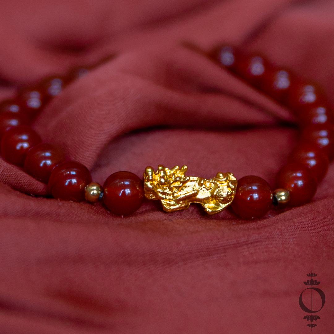 Feng Shui - Pixiu Red Agate Lucky Bracelet