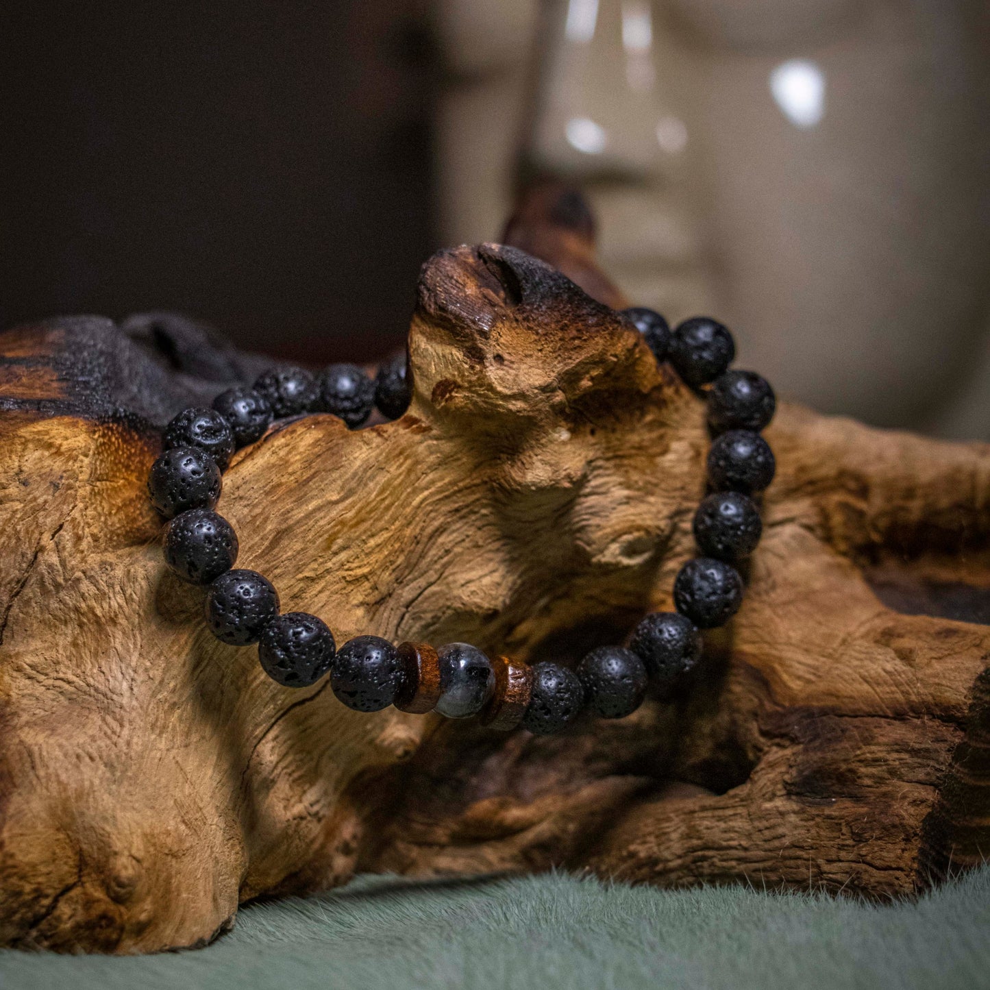 VULCANIC MOONSTONE BRACELET - 1+1 FREE!